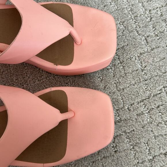 Lspace x Matisse “Alisa” platform thong flip flop in crystal pink square toe - Picture 5 of 11